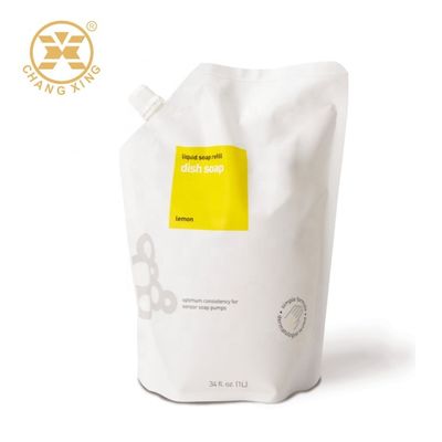 Στάση VMPET επάνω στη σακούλα με τους σωλήνες που συσκευάζουν τις εύκαμπτες συσκευάζοντας πλαστικές τσάντες σαπουνιών 300ml